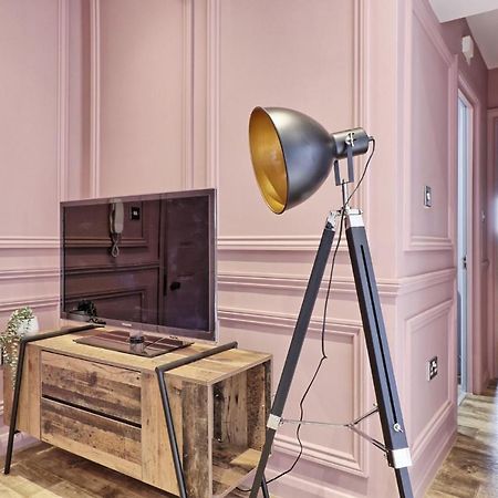 Urban Stylish Apartment - Southend Stays Екстериор снимка