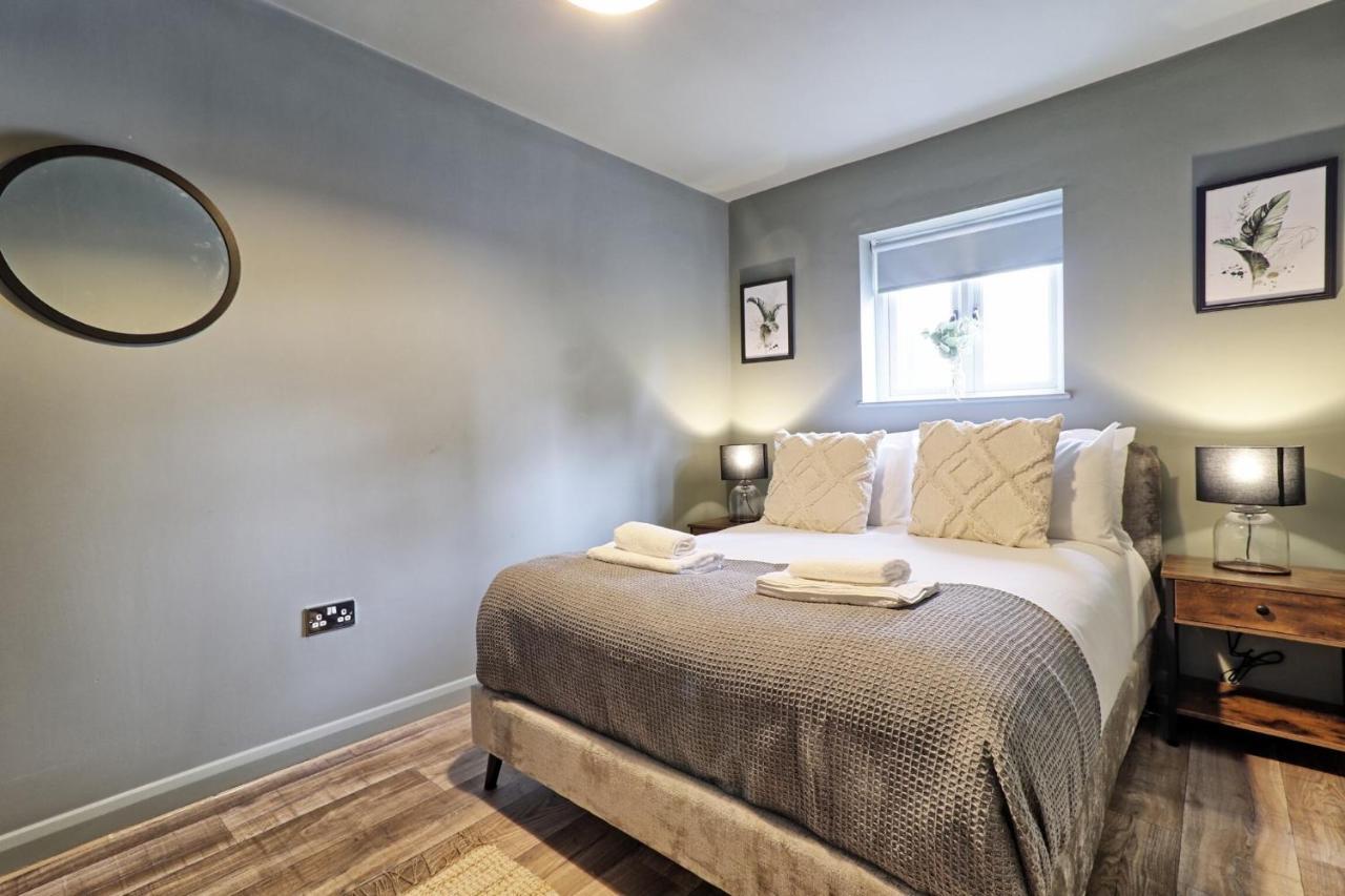 Urban Stylish Apartment - Southend Stays Екстериор снимка
